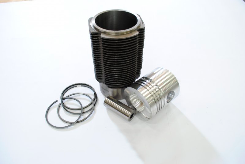 Гільзо-поршневої комплект (з.Двигун) Д144-1000108 на 5 кілець