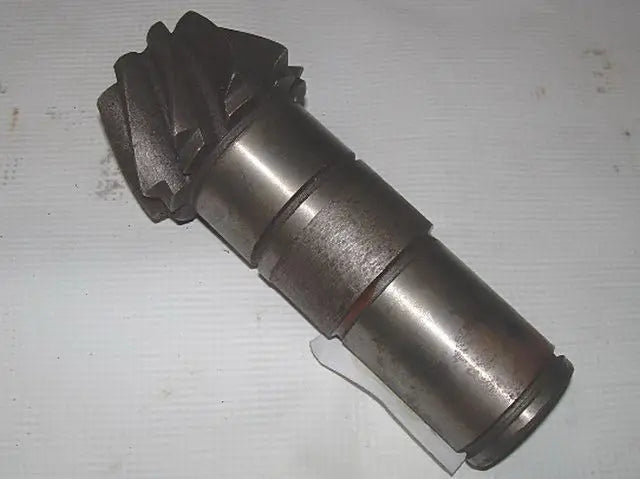 Шестерня ведуча (Хвостовик) Т40А-2302132-Г1 (Т-40, Д-144)