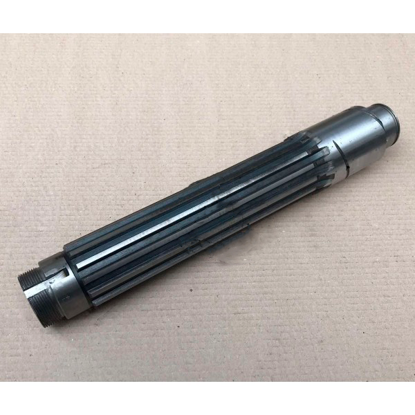 Вал проміжний з втулкою ЮМЗ 40-1701048 СБ