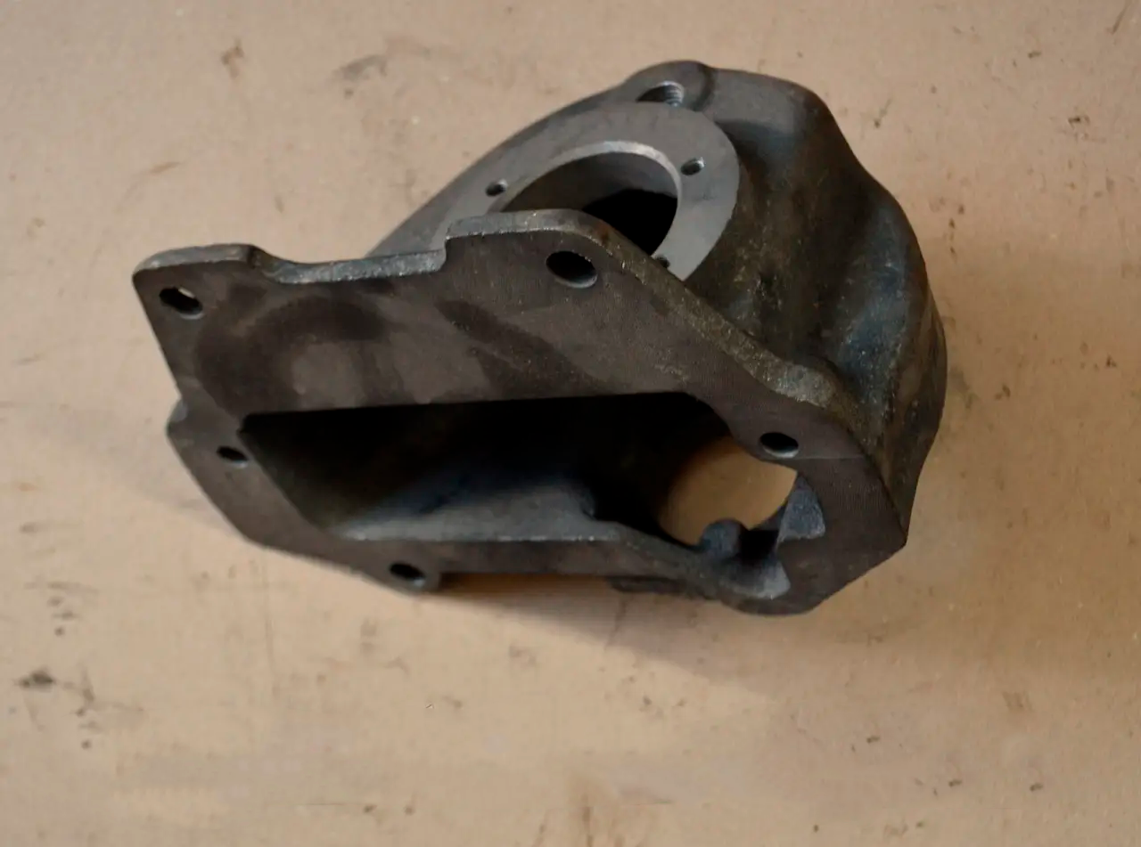 Корпус роздавальної коробки Т-40 Т40А-1802023 (Харків)