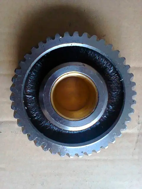 Шестерня паразитна дизеля Д-65 в зборі Д04-C02 СБ