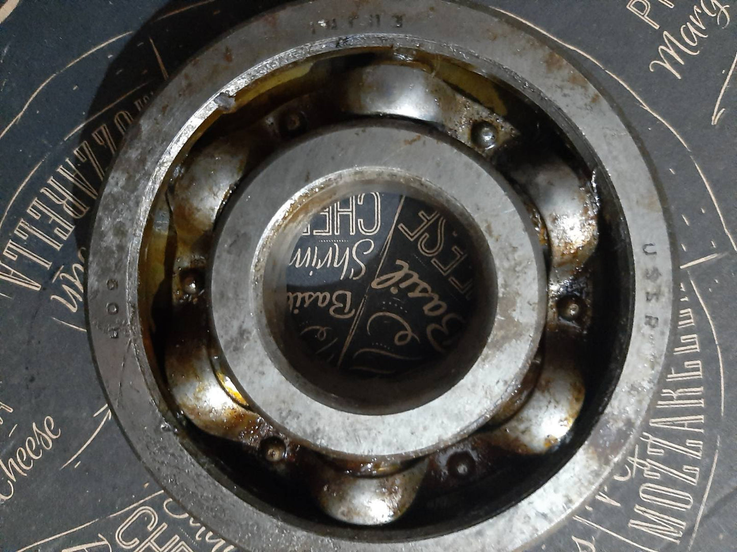 Підшипник 409