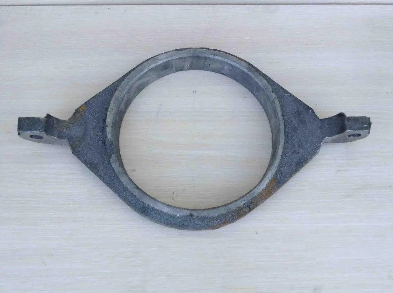 Опора двигуна передня СМД-15 на ЮМЗ 6ДМ-1001015 ЮМЗ