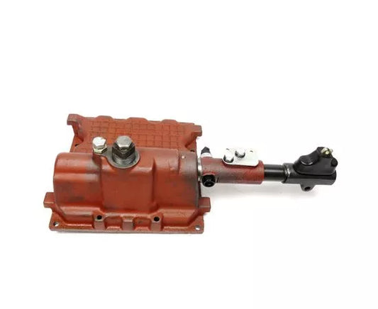 Кришка КПП з бічним керуванням Д-240 на МТЗ 70-1703010-А1 (Оригінал)