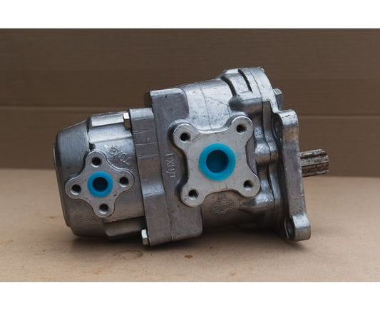 Насос шестерний НШ 32 на 10Д-3Л лівий на Т-40 - ВЗТА (Вінницький агрегатний завод)