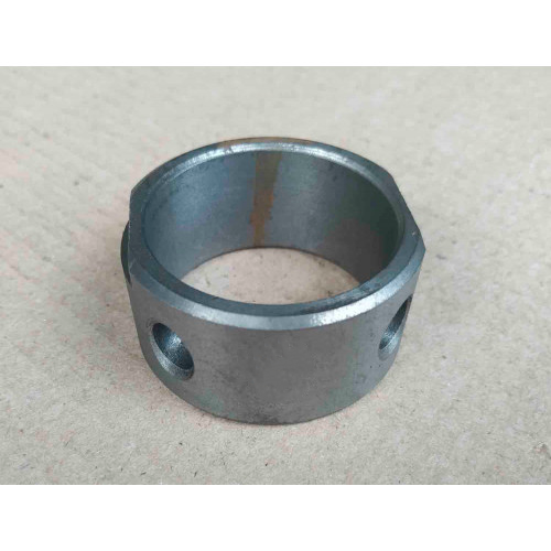 Втулка розпридвала Д37М-1002138 (Т-25, Т-16) задня н/о (2 отвори)