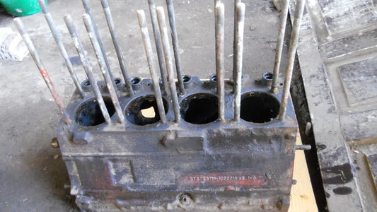 Блок дизельних двигунів Д37М, Д-144 для трактора Т-40