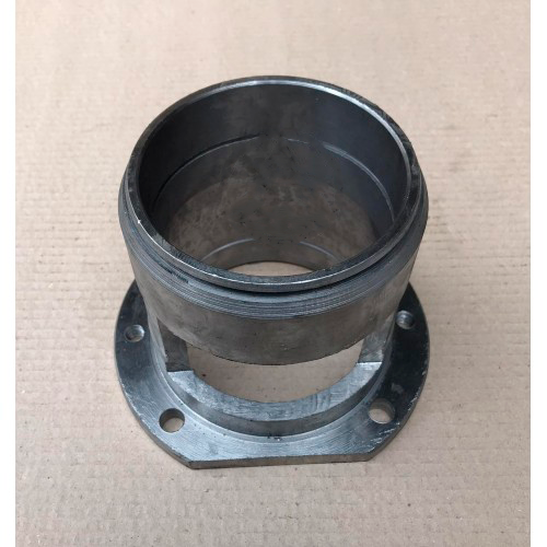 Стакан передній ЮМЗ 40-1701035