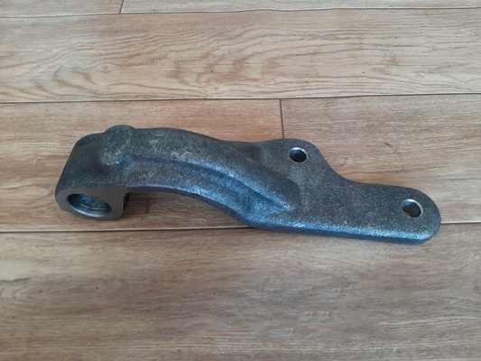 Кронштейн стяжок (поковка) задньої навіски трактора ЮМЗ 40-4605054 Р