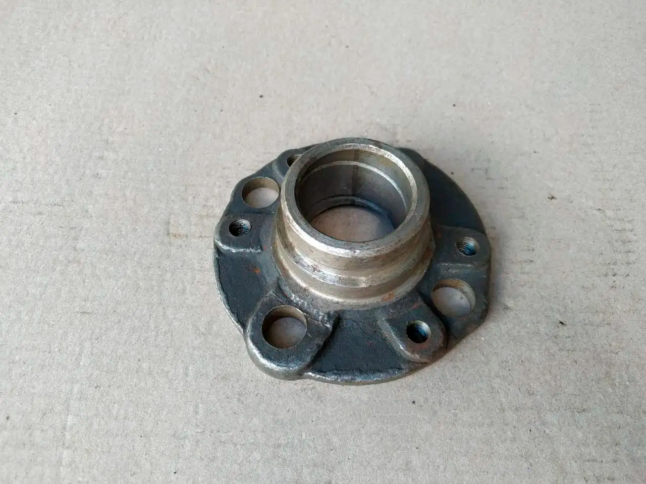 Кришка корпусу диференціала ПВР Т40А-2303124-Б