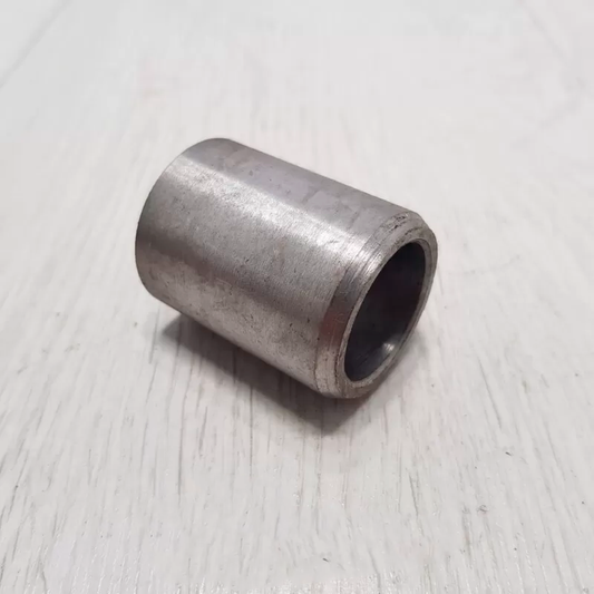 Втулка валу педалей гальма ЮМЗ (36-1701016Б)