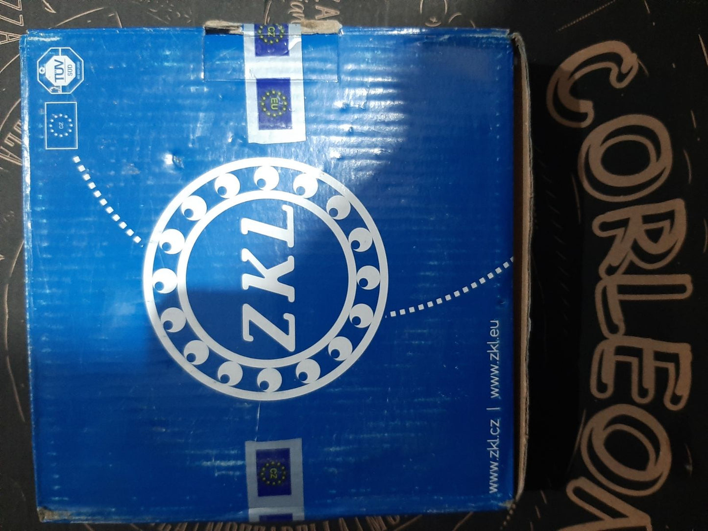 Підшипник 217